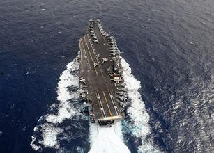 演习现场吃瓜群众,吃瓜群众视角下的紧张与欢乐